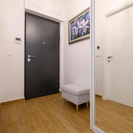 Brand New Luxury G & L One Apartament Trogir
